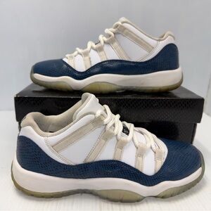 Jordan 11 Retro Low Snake Navy (2019) (GS) Kids Sneakers Size 7Y CD6847-102